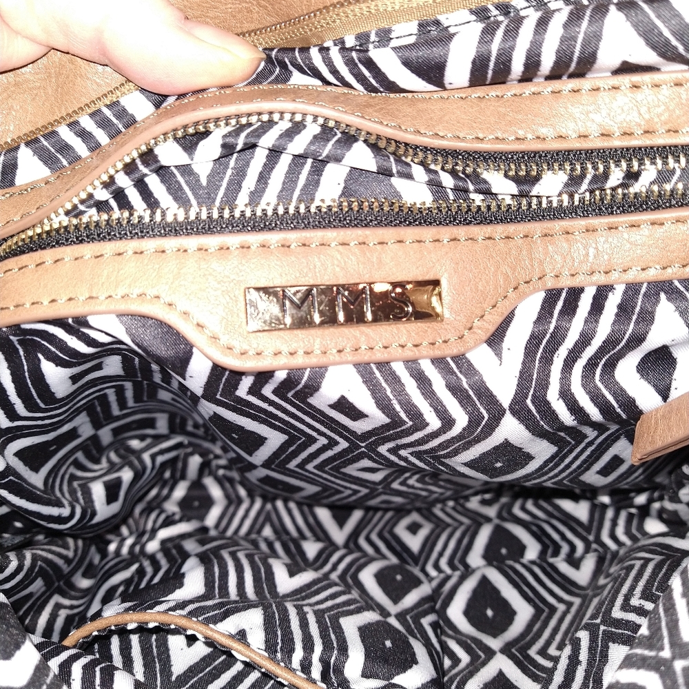 Purse MMS - Picture 3 of 5